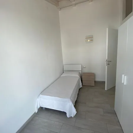 6 * La Caletta