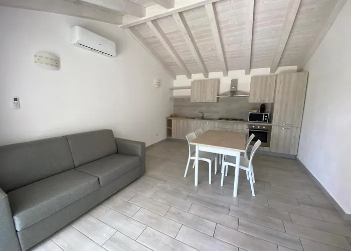 6 La Caletta